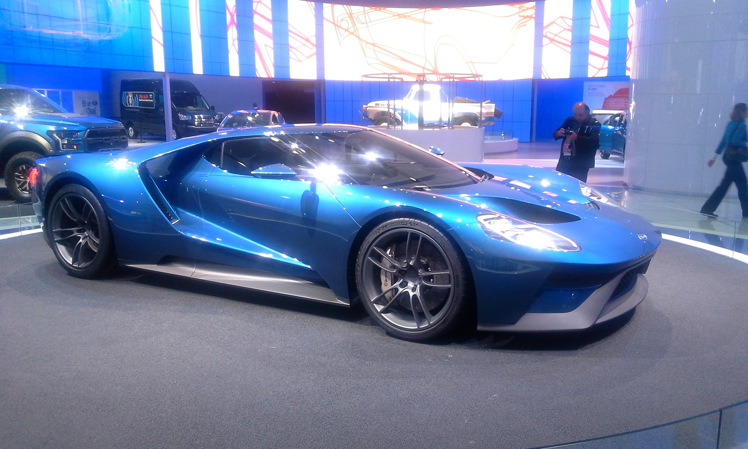 Ford GT