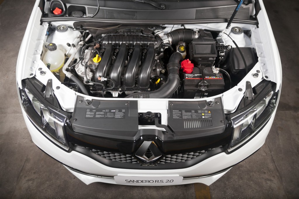 2093_sandero-rs-33 (1404 x 936)
