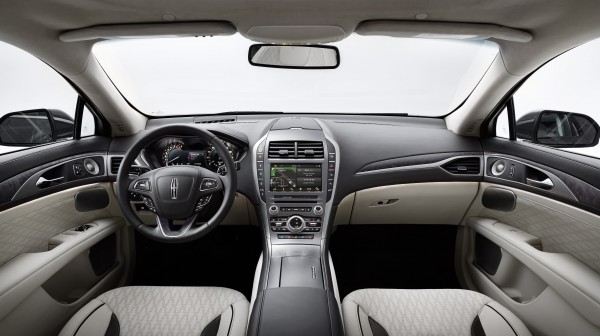 New 2017 Lincoln MKZ