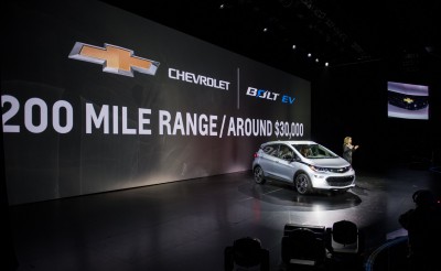 ChevyBoltReveal03 (2250 x 1386)