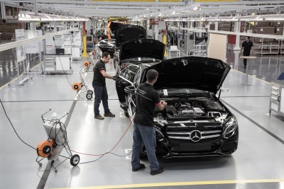 Produção Mercedes-Benz Classe C - 2 (1771 x 1181)