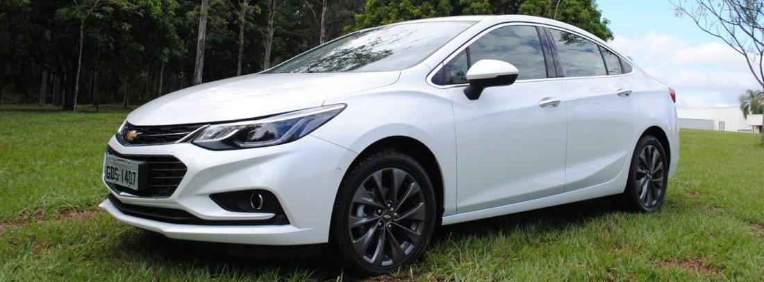 Cruze 2017, esquentando o segmento