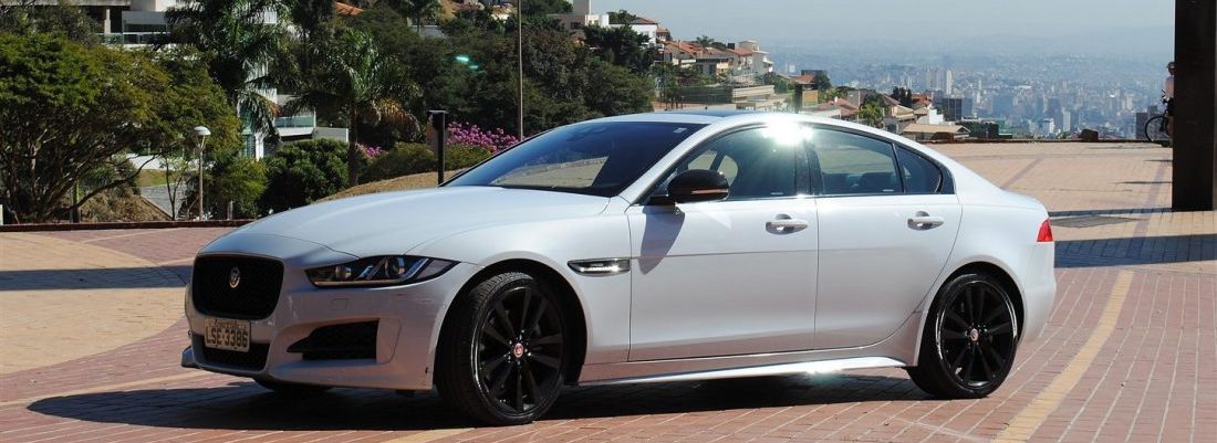 Jaguar XE 2.0 R-Sport