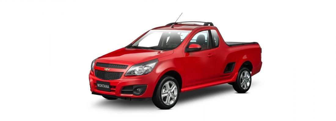 Chevrolet Montana 2017, na onda da economia