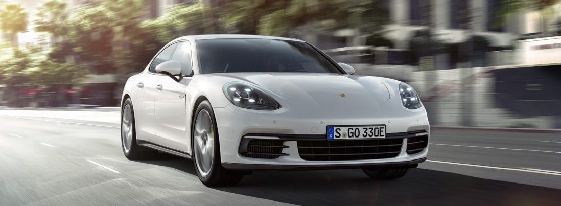 Panamera 4 E-Hybrid, um Porsche de alma verde