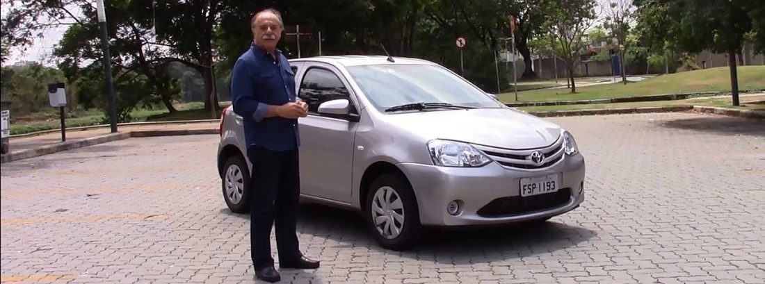 Toyota Etios X 1.3 automático