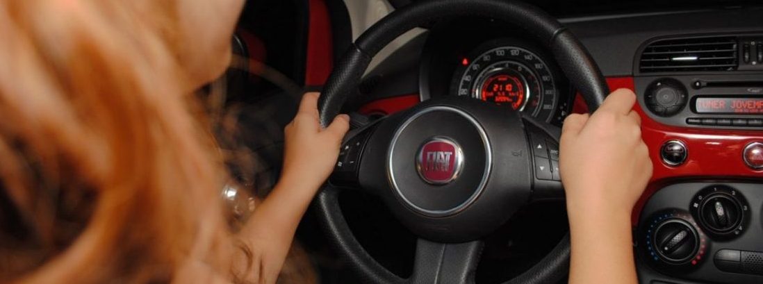 Como segurar o volante