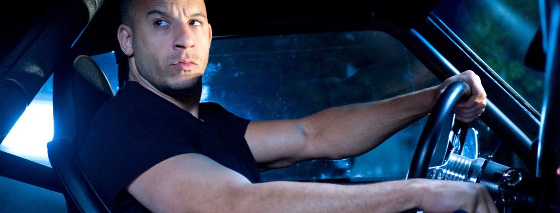 Postura ao volante: feio é bancar o Toretto!