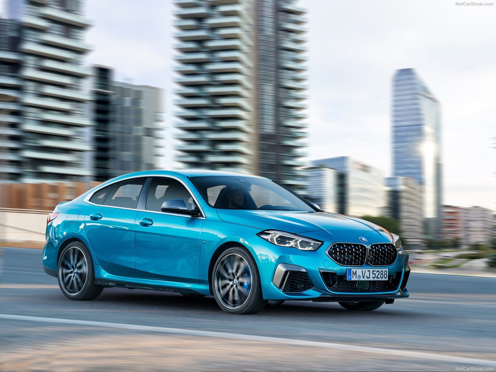 BMW Série 2 Grand Coupe: cadê o cardã?