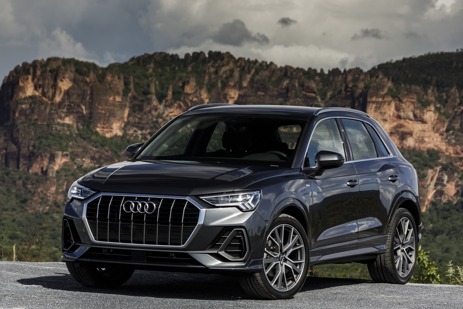 Audi abre pré-venda no novo Q3