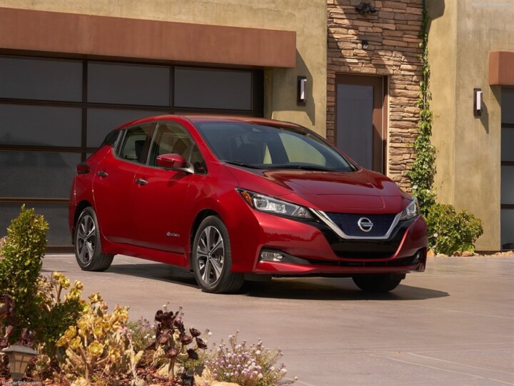 Nissan expande revendas Leaf