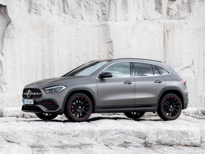 Novo GLA 35 AMG completa “constelação” do Classe A