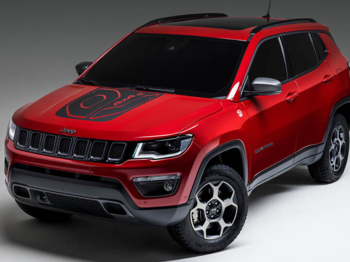 Jeep eletrificada com a linha 4xe