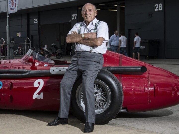 Maserati presta homenagem a Stirling Moss com protótipo do MC20