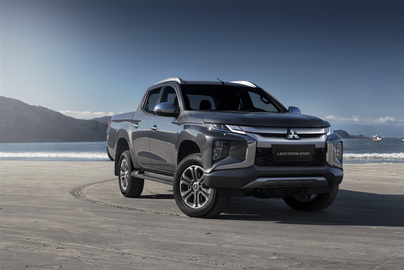 Mitsubishi lança Triton Sport, a nova geração da L200