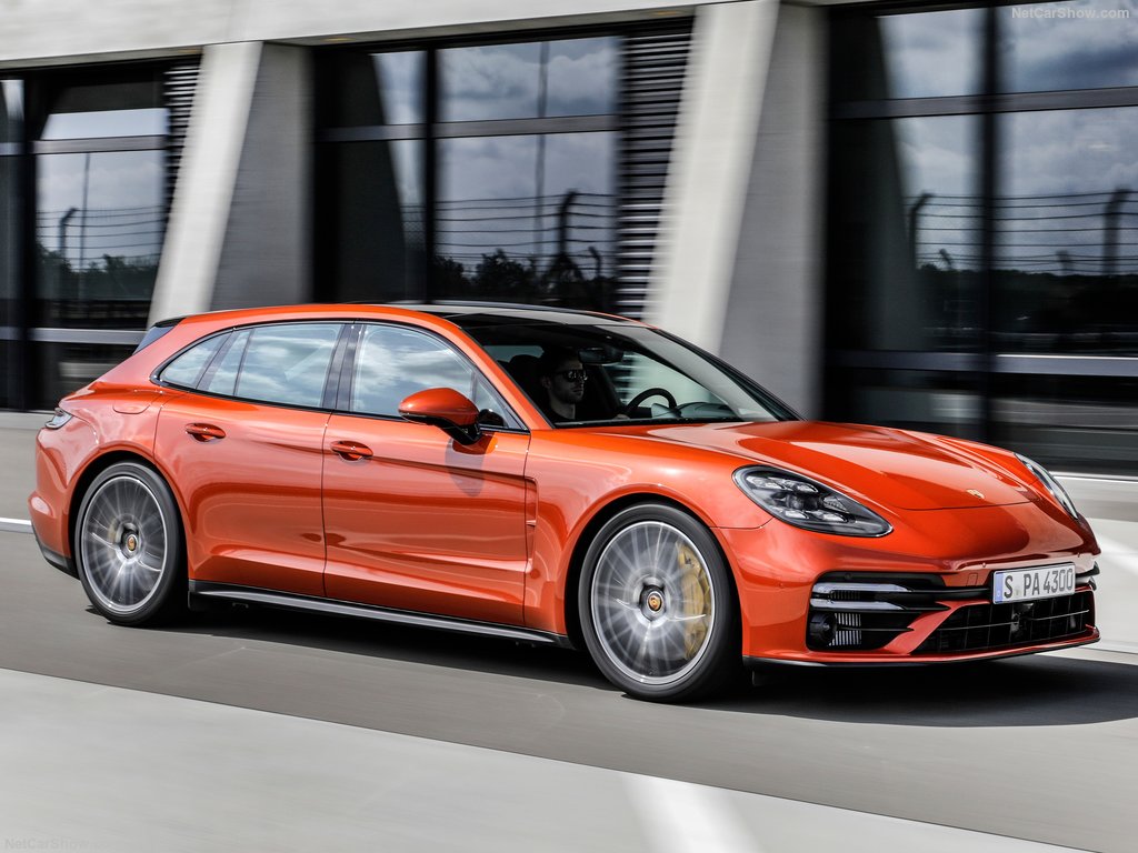 Panamera Sport Turismo Turbo S chega à linha 2021
