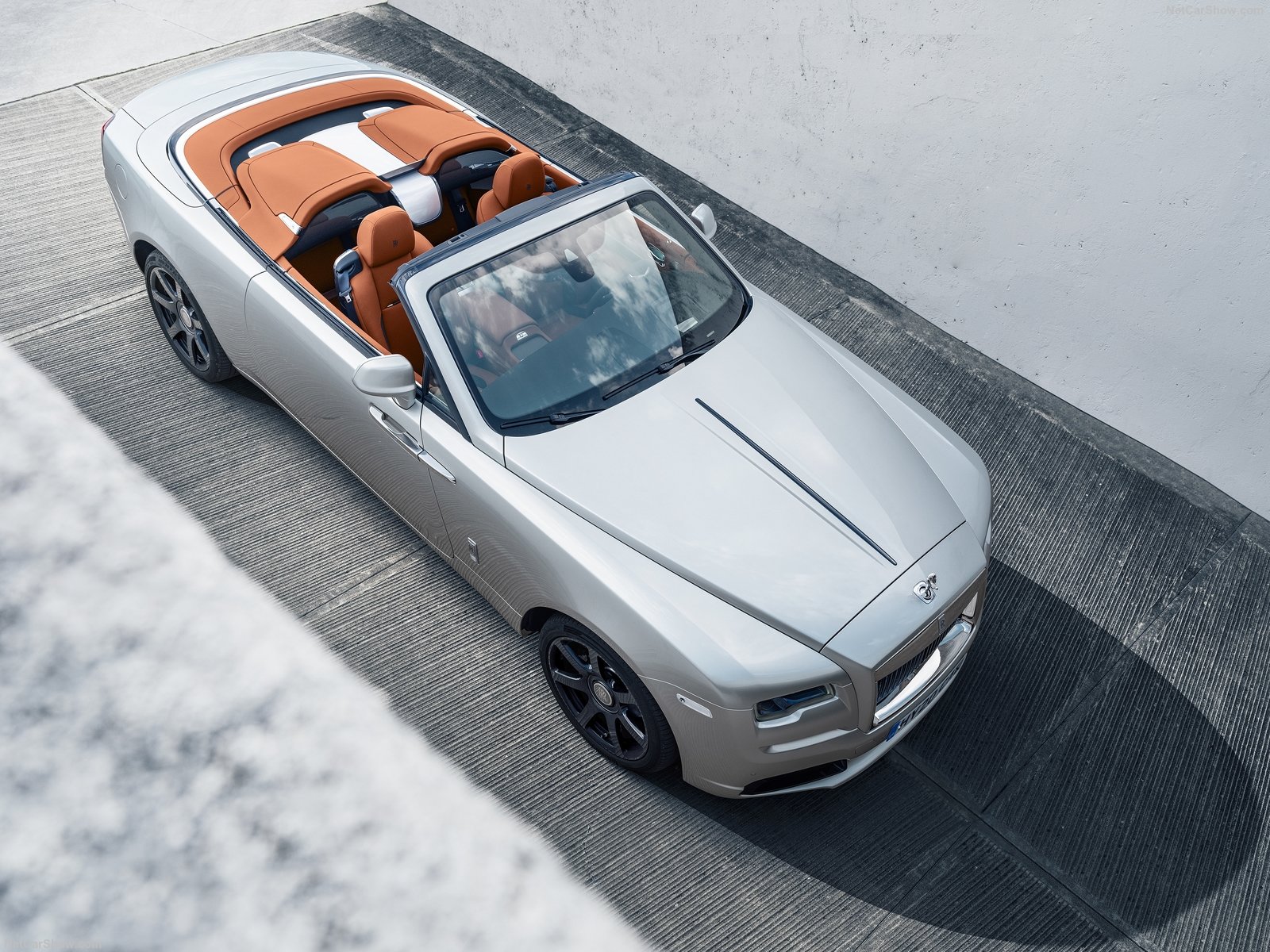 Dawn Silver Bullet: o roadster da Rolls-Royce