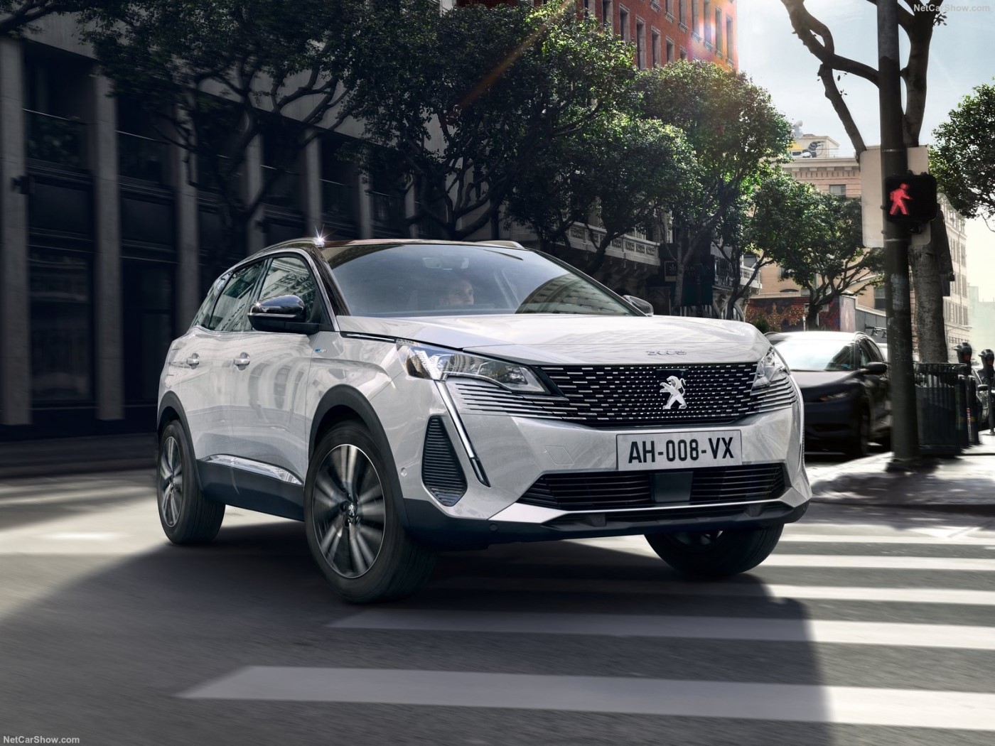 Peugeot 3008 ganha visual renovado e novos conteúdos