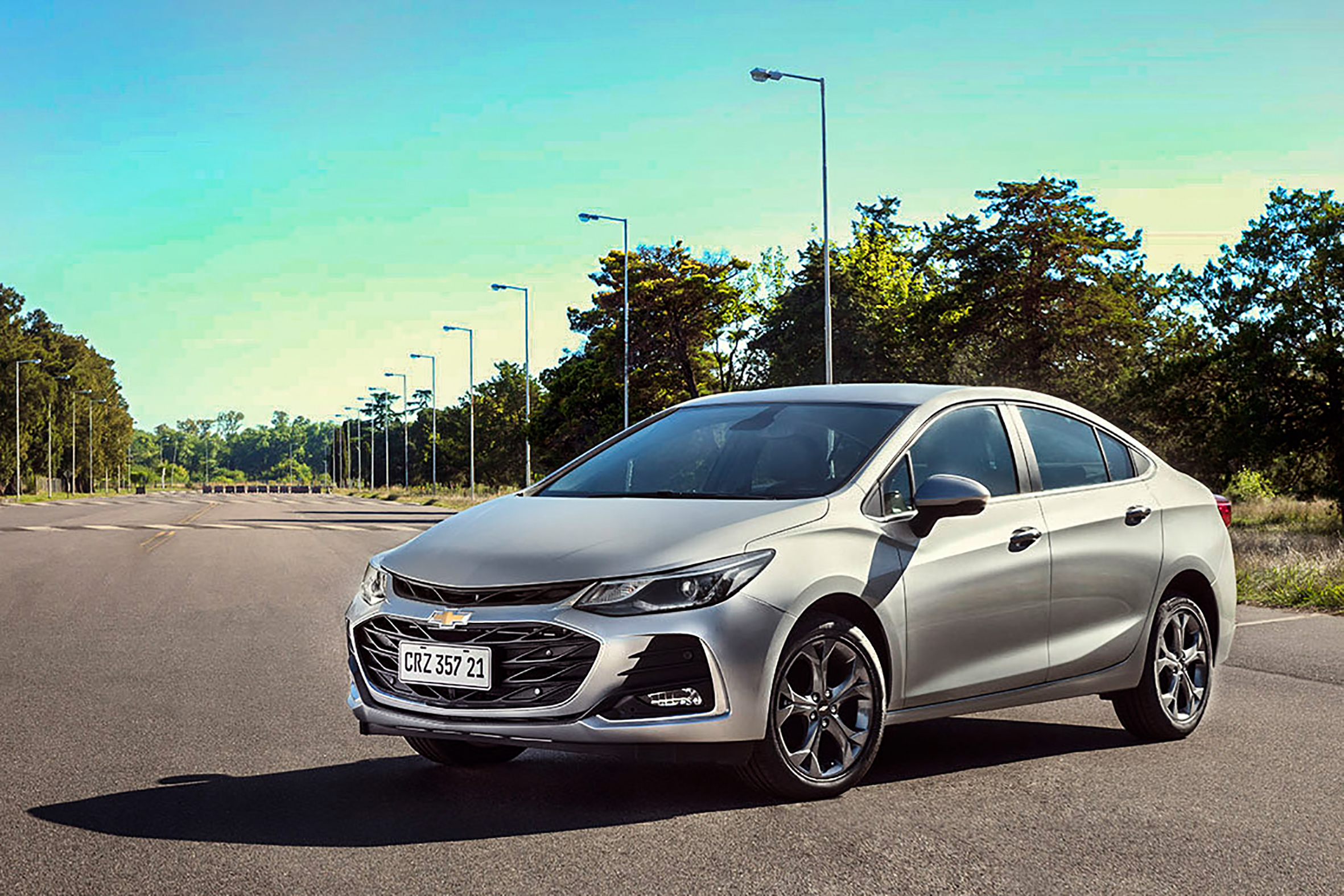 Cruze chega à linha 2021