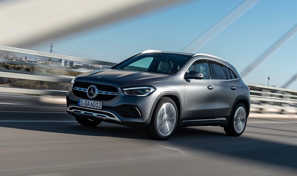 MERCEDES GLA 200