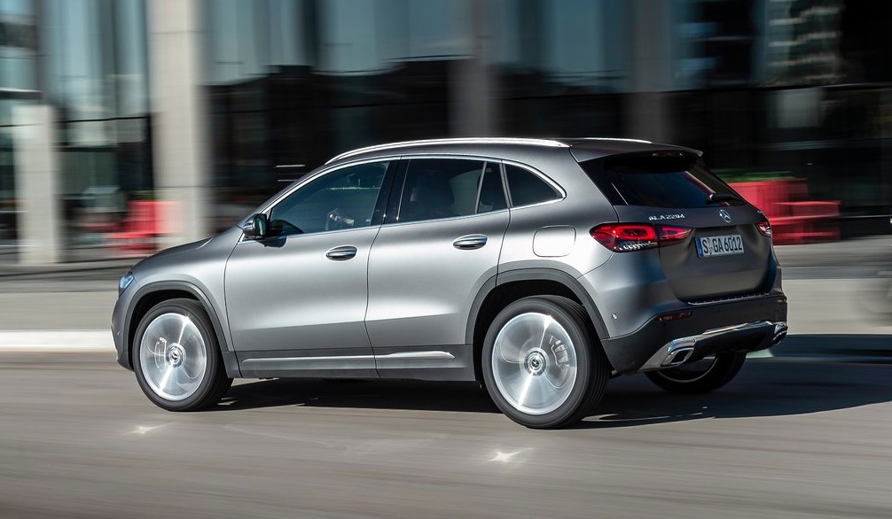 MERCEDES GLA 200
