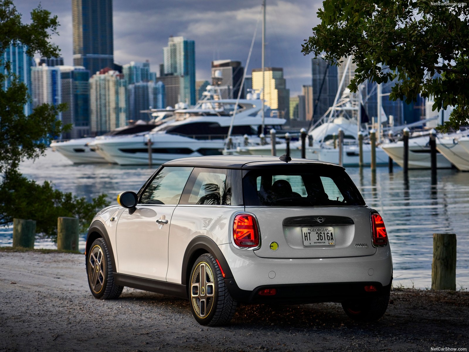 MINI COOPER SE
