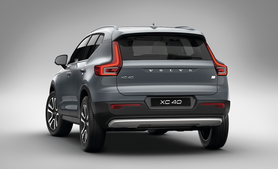 VOLVO XC40