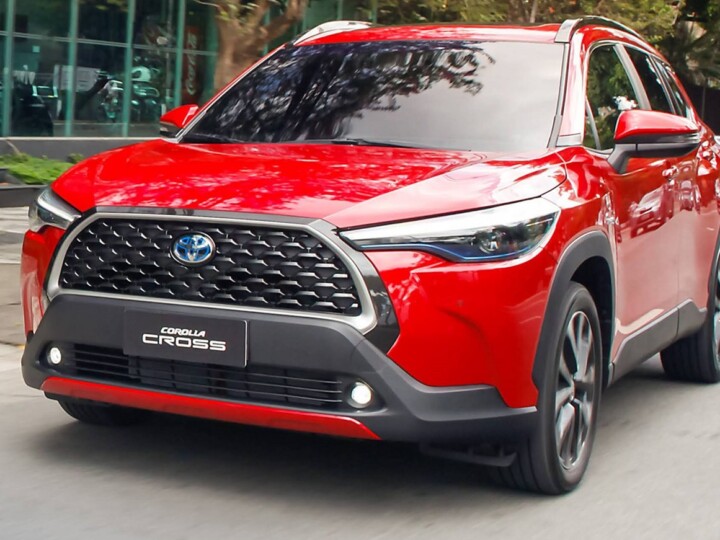 Toyota chega 25 mil híbridos flex no Brasil