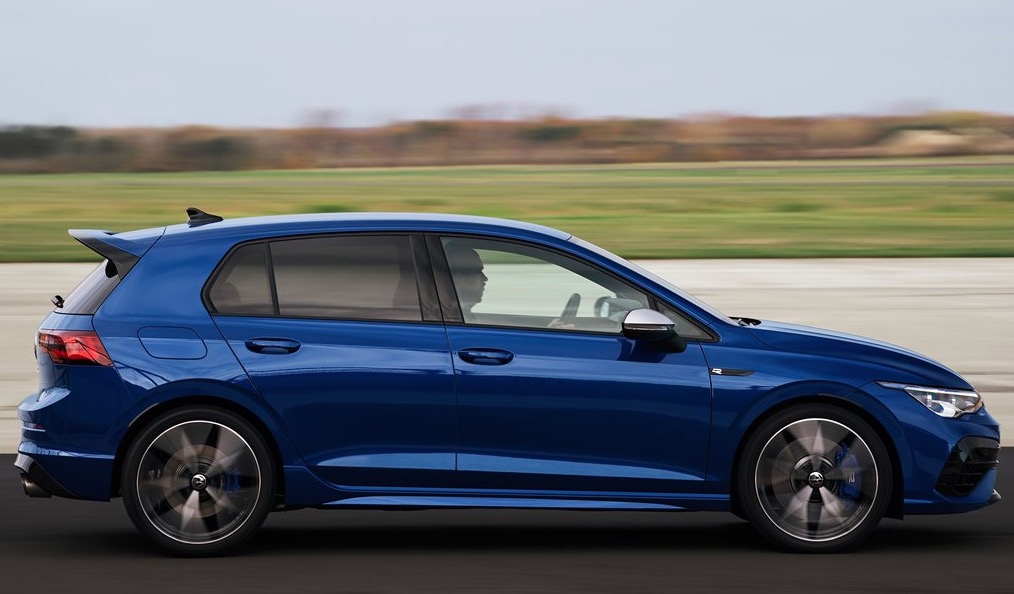 Golf R
