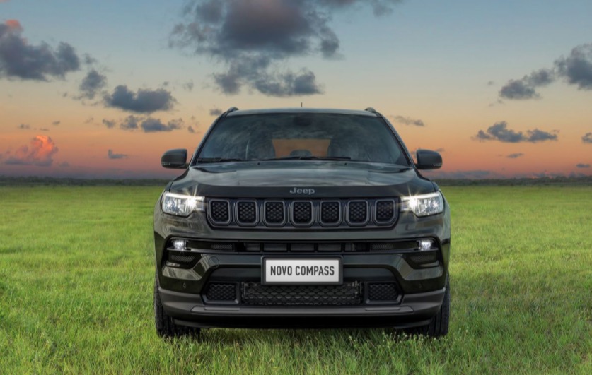 Compass híbrido estreia no dia do 4×4
