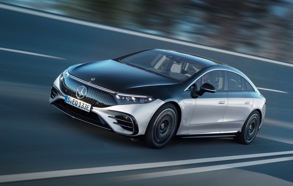 Mercedes apresenta EQS