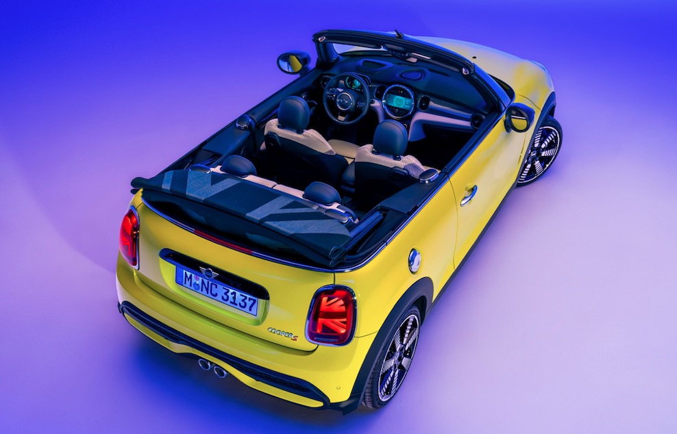 Mini Cooper Cabrio S chega renovado