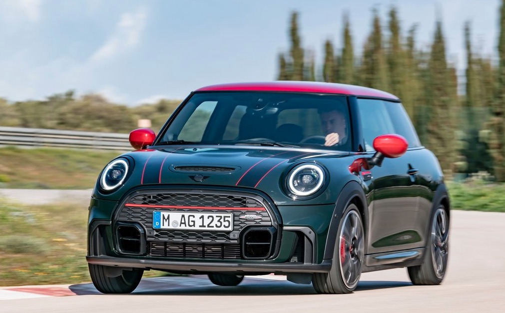 Mini lança JCW 2022