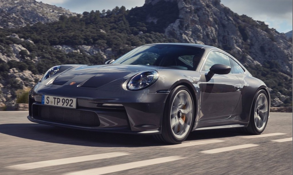 Porsche lança 911 GT3 Touring