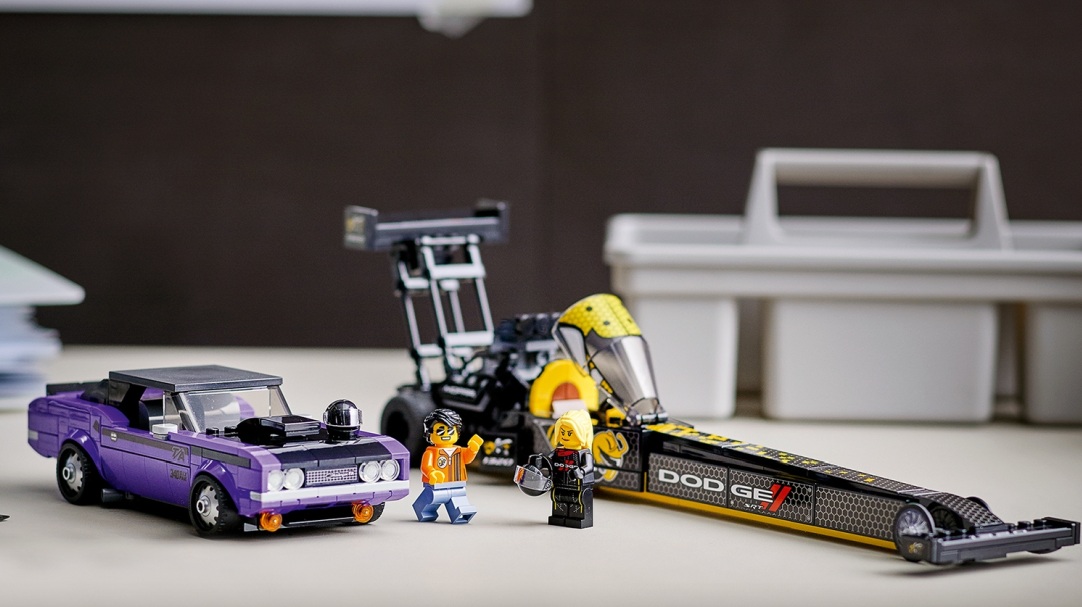 LEGO lança Challenger de montar