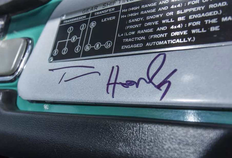HANKS