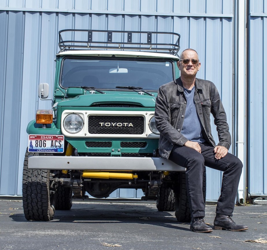 Tom Hanks leva Bandeirante a leilão
