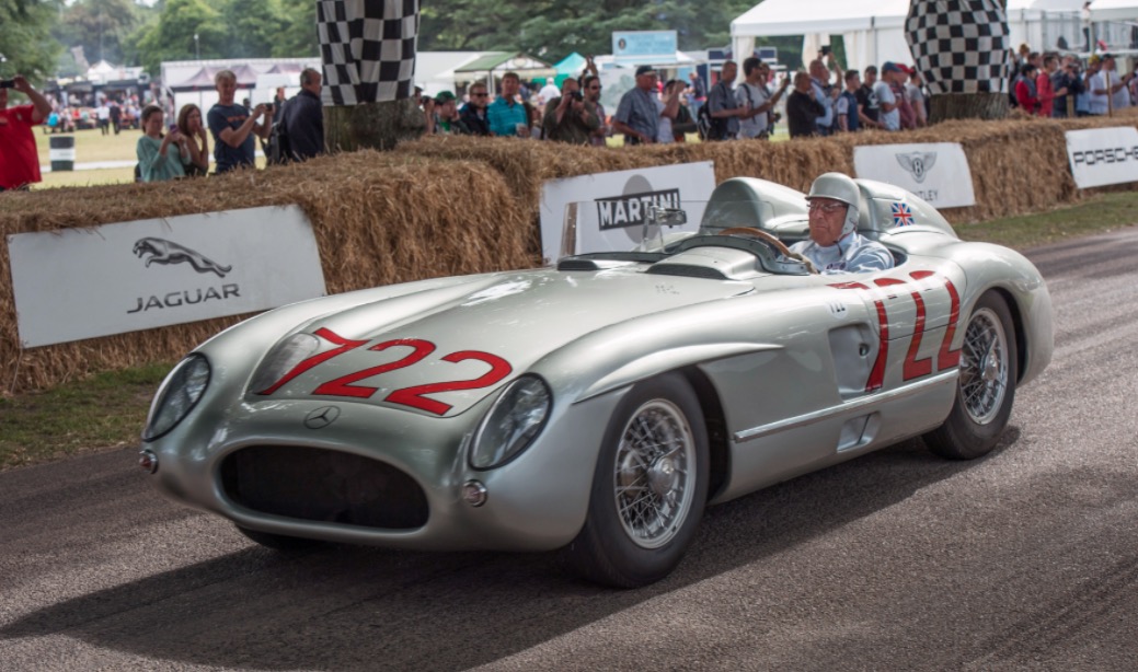 Stirling Moss é homenageado em Goodwood