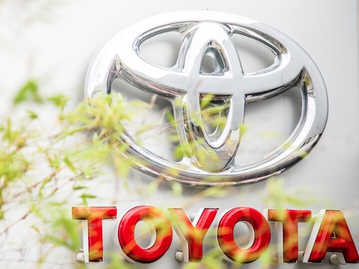 TOYOTA