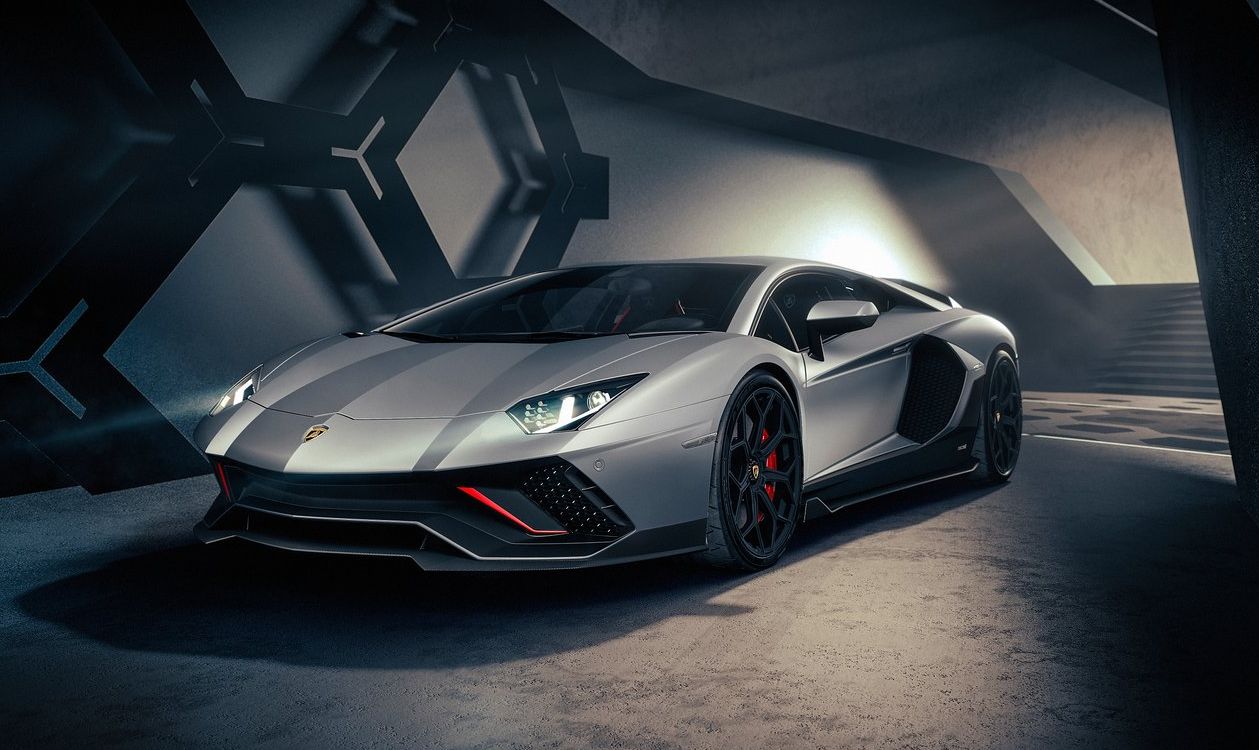 Lamborghini Aventador sai de linha