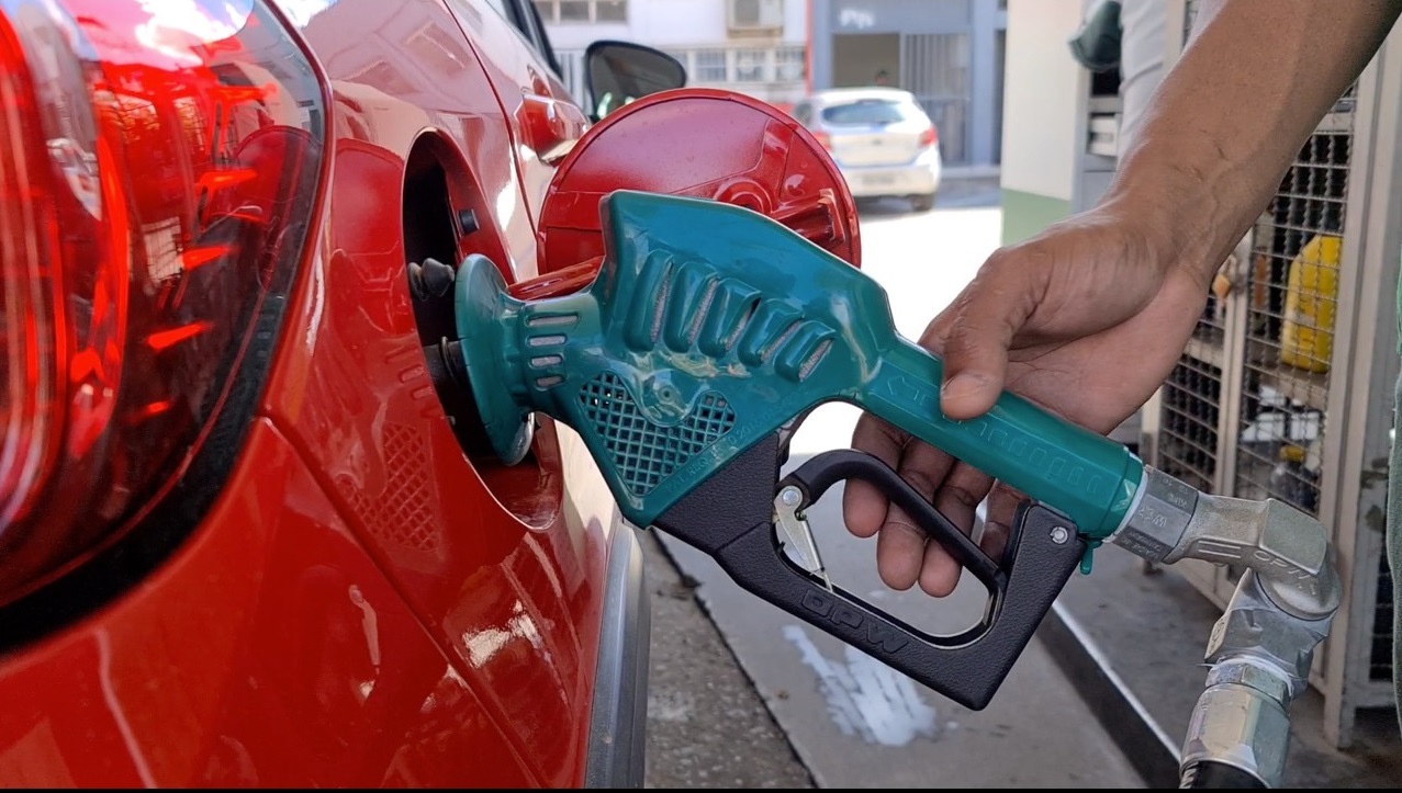 GASOLINA: por que você paga tão caro?