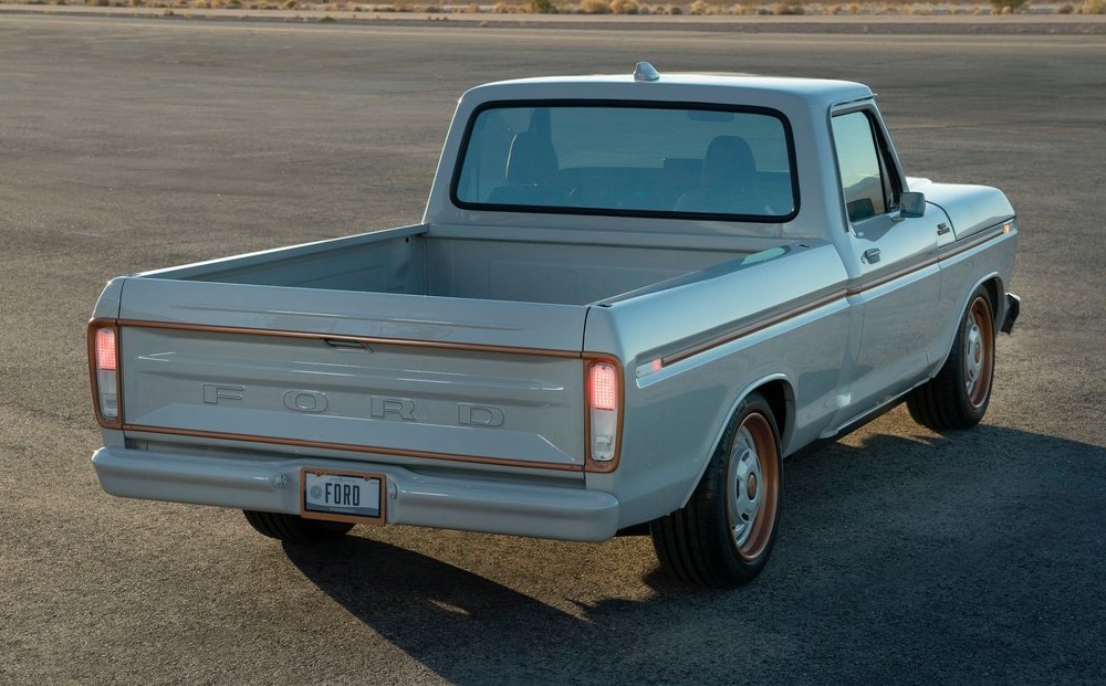 F-100