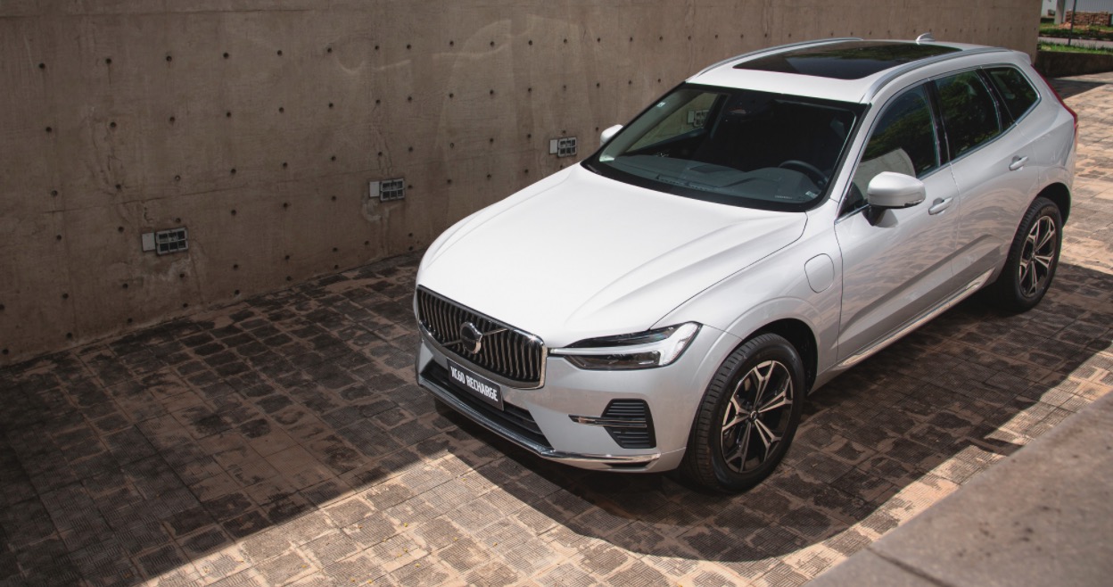 XC60 atualizado ganha sistema Google