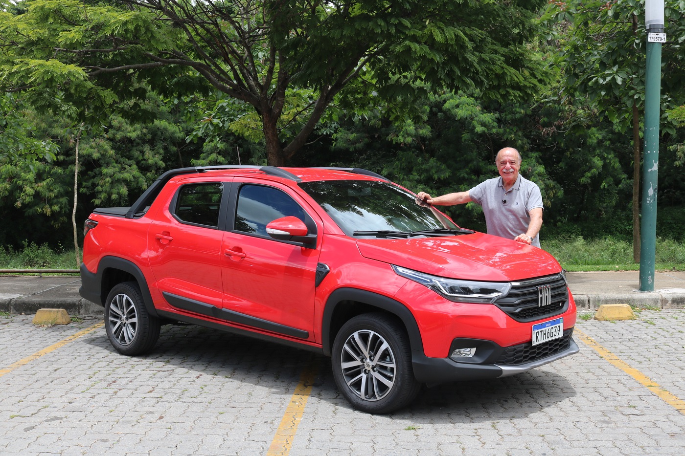 TESTE Fiat Strada Volcano 1.3 CVT – com Camanzi