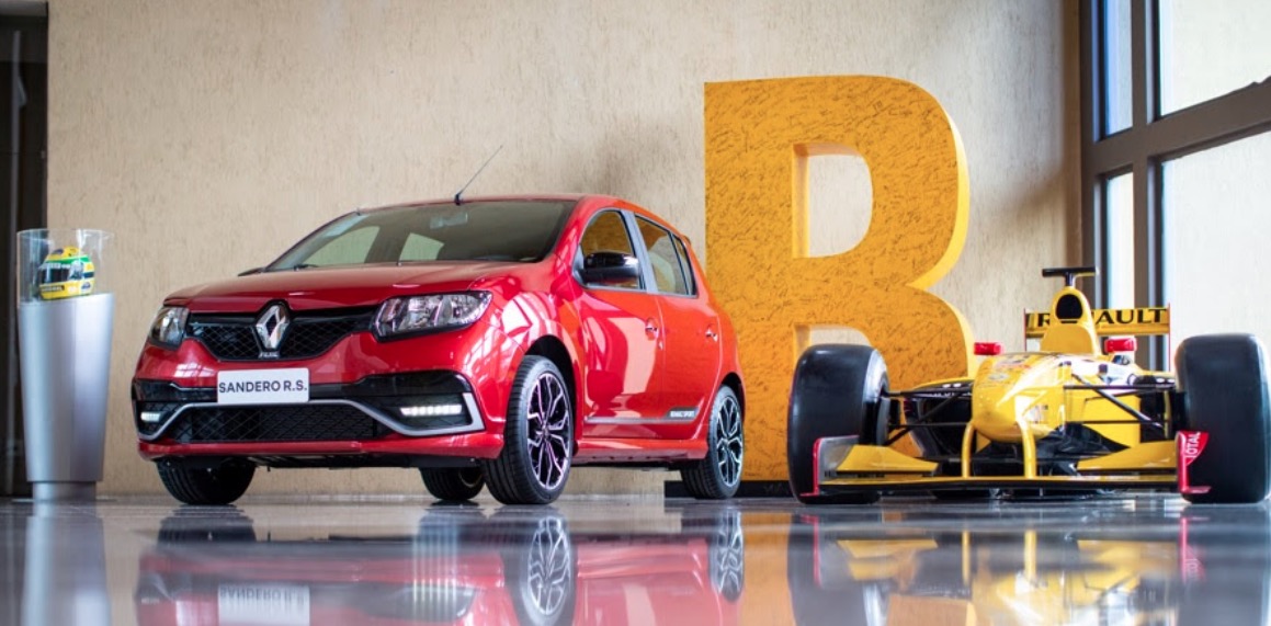 ​​Sandero R.S. vira peça de museu