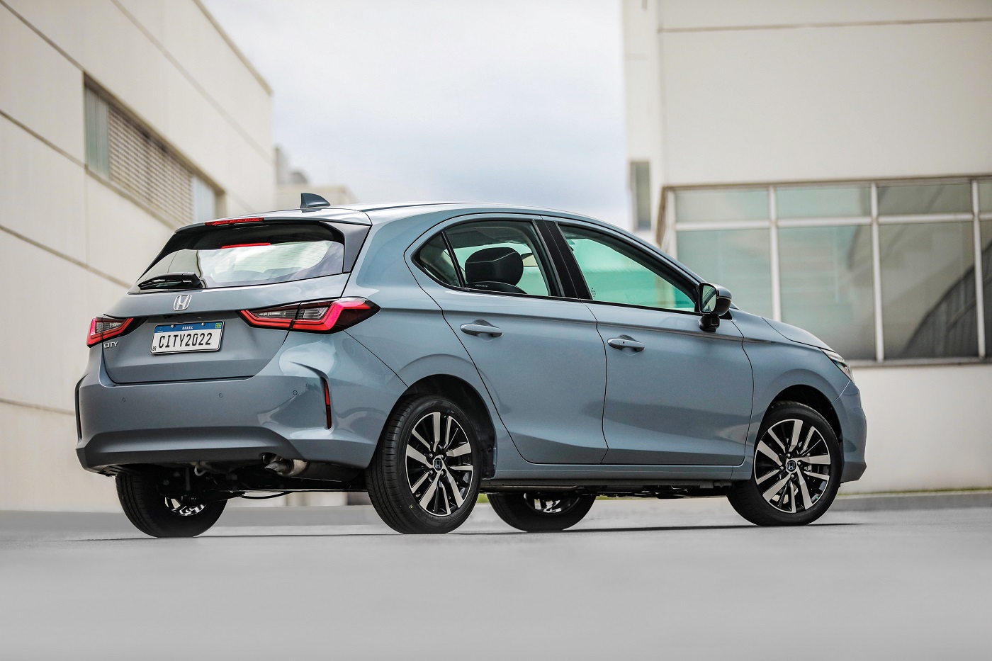 City Hatch: estilo atraente e desempenho bem razoável