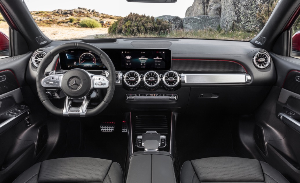 MERCEDES AMG